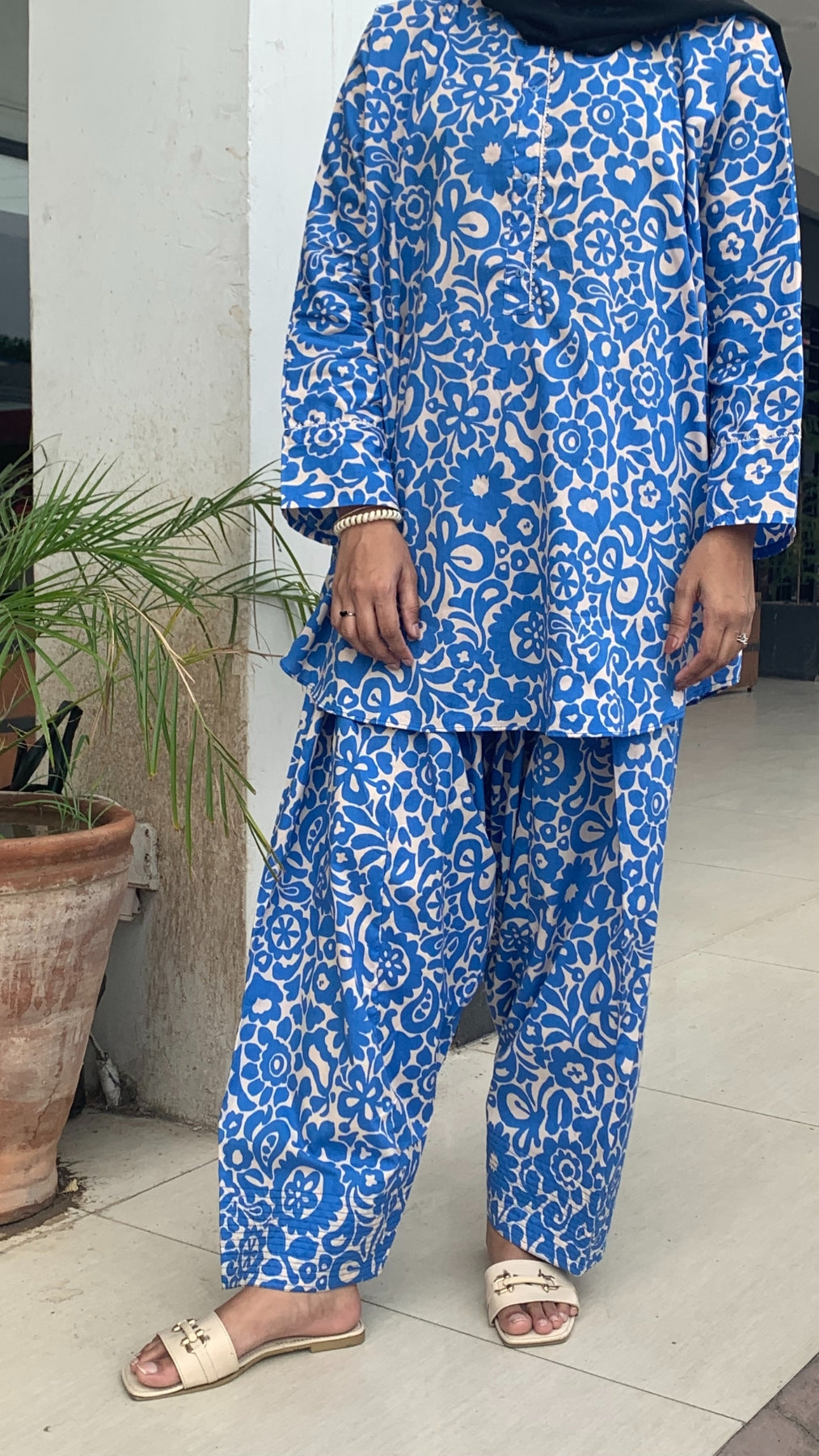 Blue Botanica-CR0467